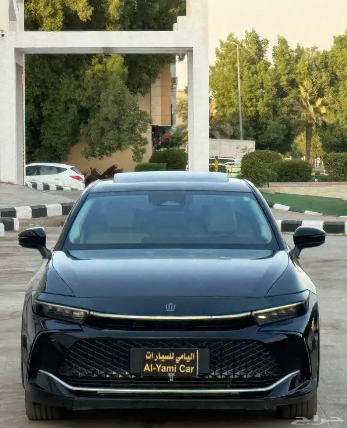 تويوتا كراون 2023 1