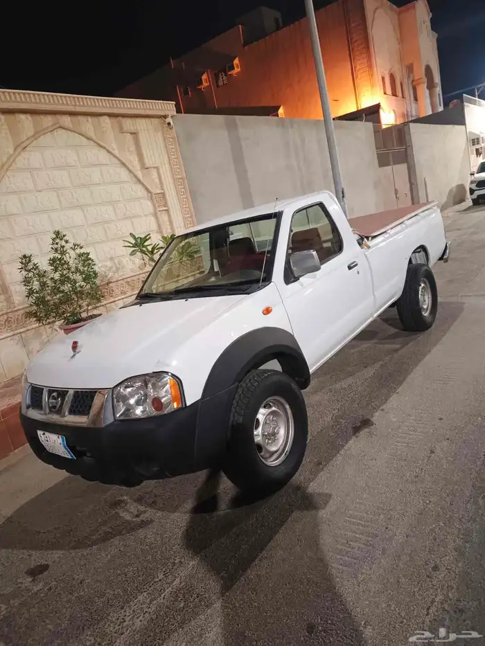 سيارة دتسن دبل ممشى 171 الف مديل السيارة 2015 0