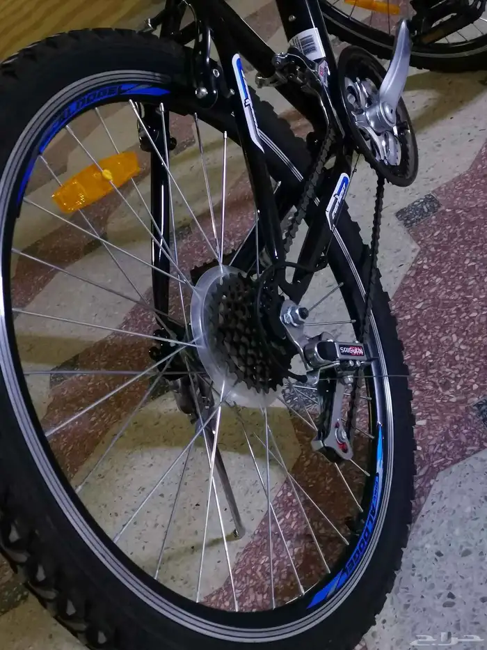 دراجه جبليه ( سيكل ) مقاس 24 رياضيه شبه جديدة 5