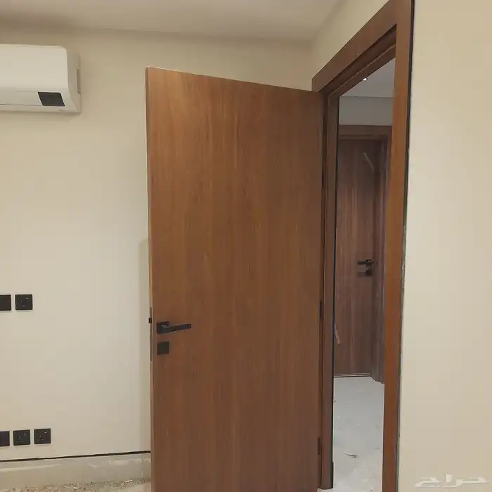 أبواب خشب وديكور سحاب مخفي ديكور شاشه 6