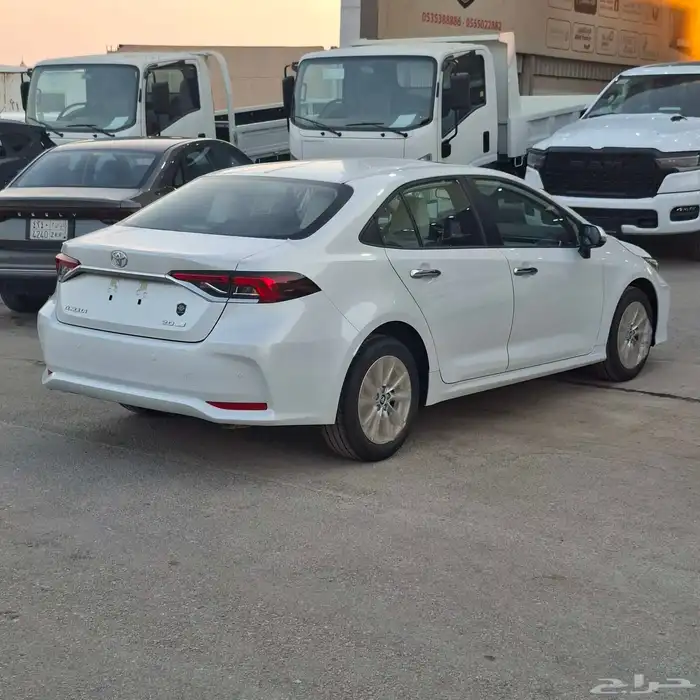 كورولا 2025 فتحه بصمه مكينه 2.0 السعر 84500 الف شامل الضريبة 5