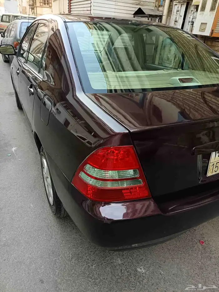 تويوتا كورولا موديل 2003 5