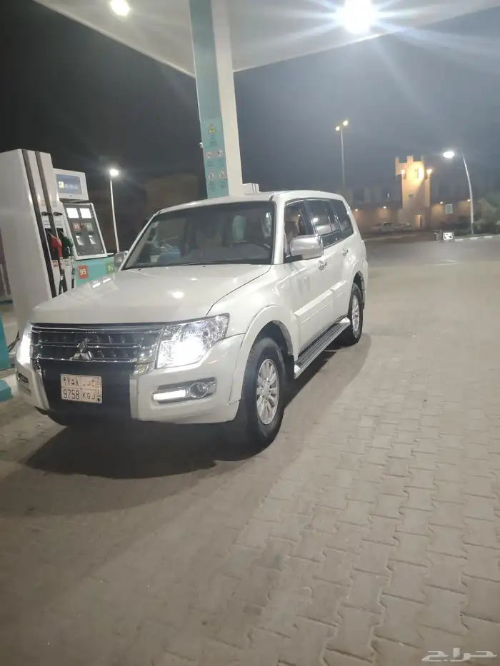 مستبيشي باجيرو 2016 للبيع 0