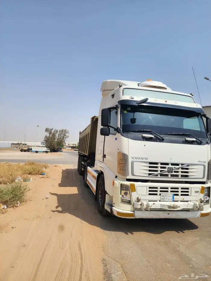 فولفو 2004 كل شي شرط اوارق كارت تشغيل شغل اسفلت فقط فقط 5