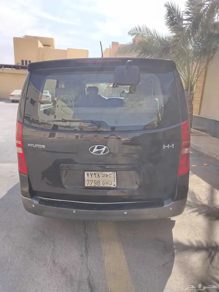 هونداي فإن اتش ون موديل 2016 نظيف اللون بني 6