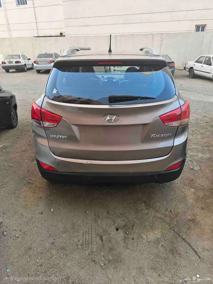 توسان 2011 ممشى قليل بحالة ممتازة جدا 2