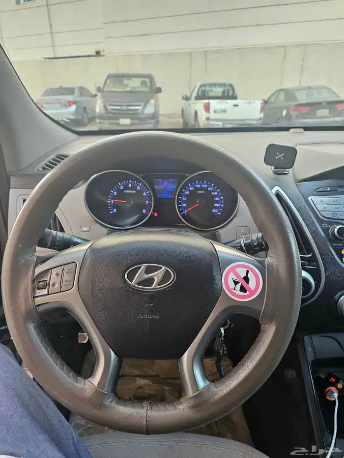 توسان 2011 ممشى قليل بحالة ممتازة جدا 5