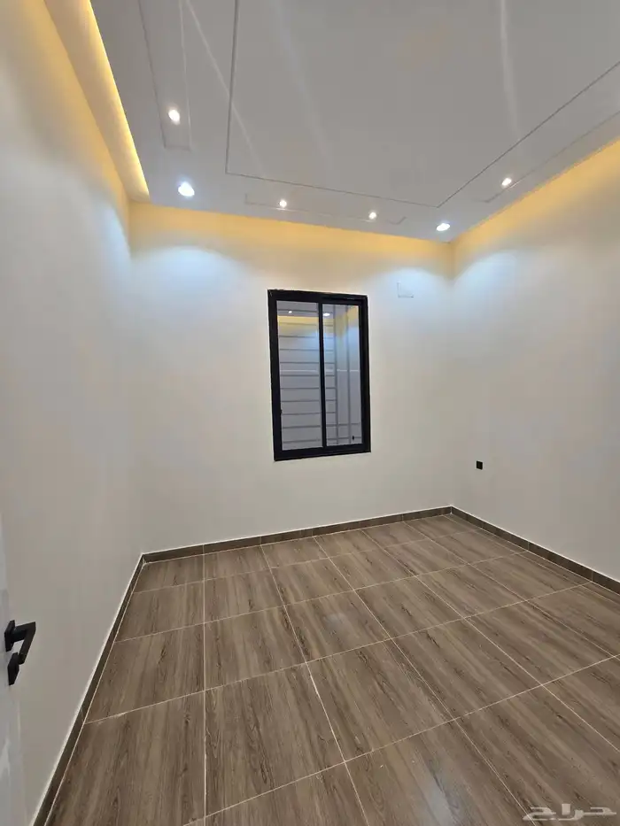 للبيع شقق ارضيه بحوش وعلويه بمشب نار بالسطح ابها الزهور 11