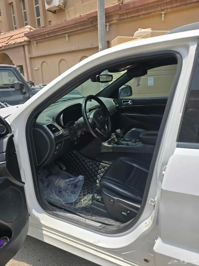 Jeep Grand Cherokee 2019 limited S 6