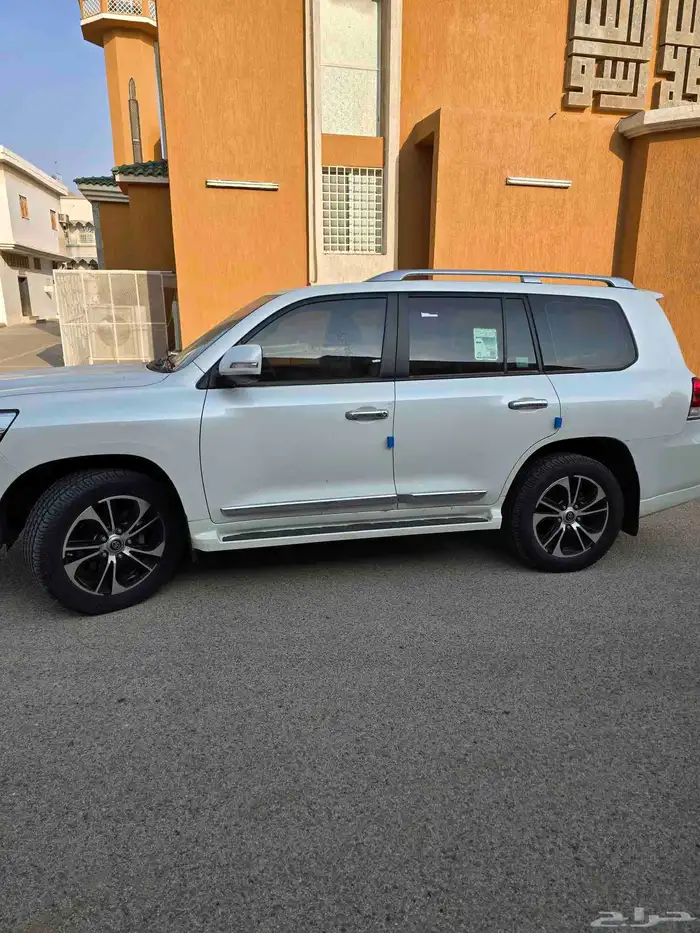 لاندكروزر GXRديزل 2020 7