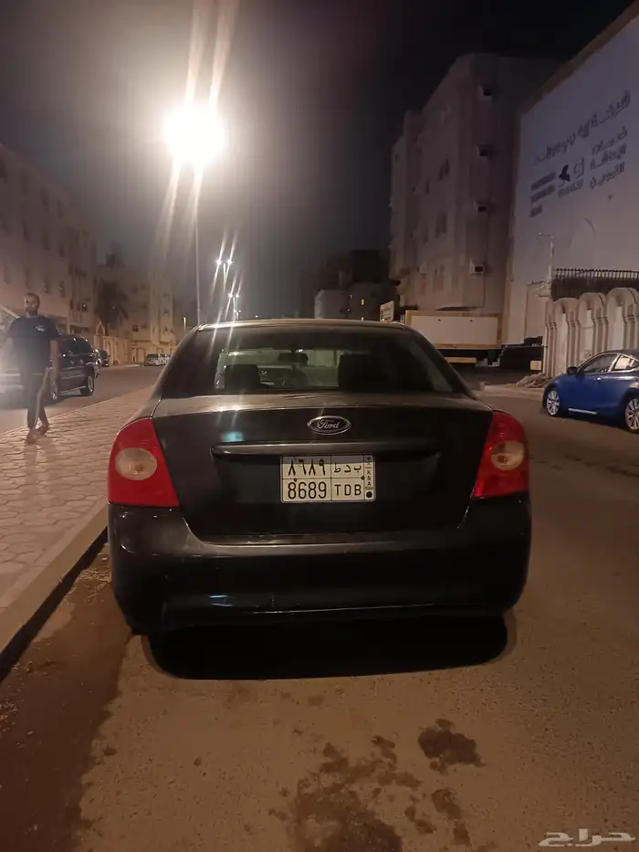 السلام عليكم فورد فوكس 2010 4