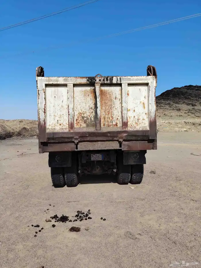 قلابات مان للبيع 3