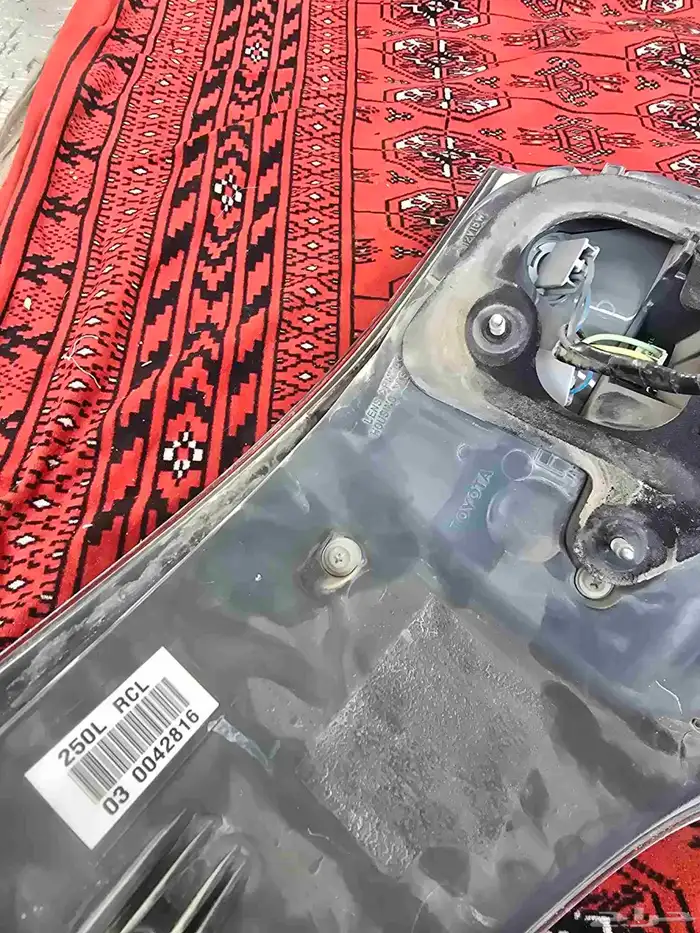 اسطب خلفي يمين لكزس460 وكاله 0