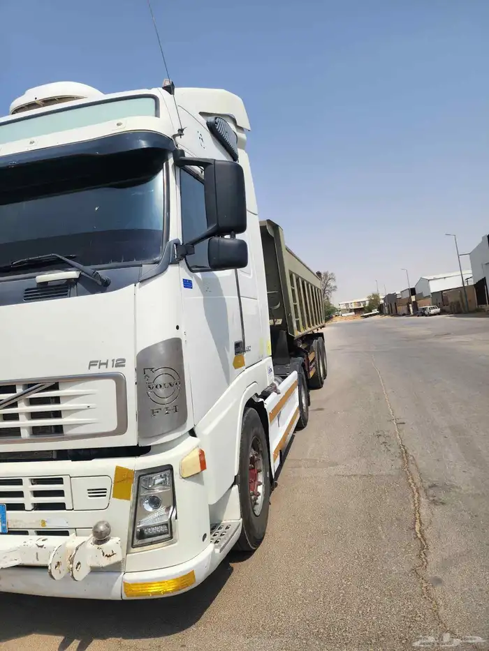 فولفو 2004 كل شي شرط اوارق كارت تشغيل شغل اسفلت فقط فقط 4