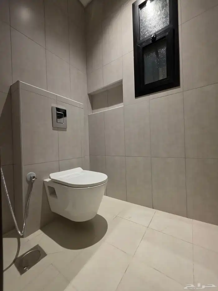 شقة تمليك 3غرف ببلكونة في بطحاءقريش تشطيب انيق ومساحة 118متر 4