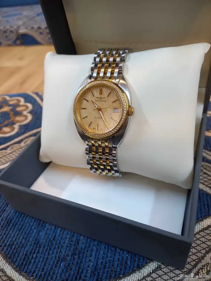 ساعه ماركة داومينو العالميه اصدار نادر مرصعه ساعه فاخره 1