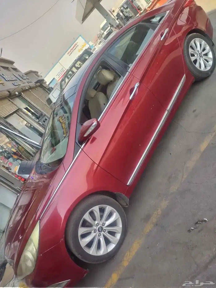 سوناتا 2011 فل كامل فيها بعض قطعه راشه سياره 2