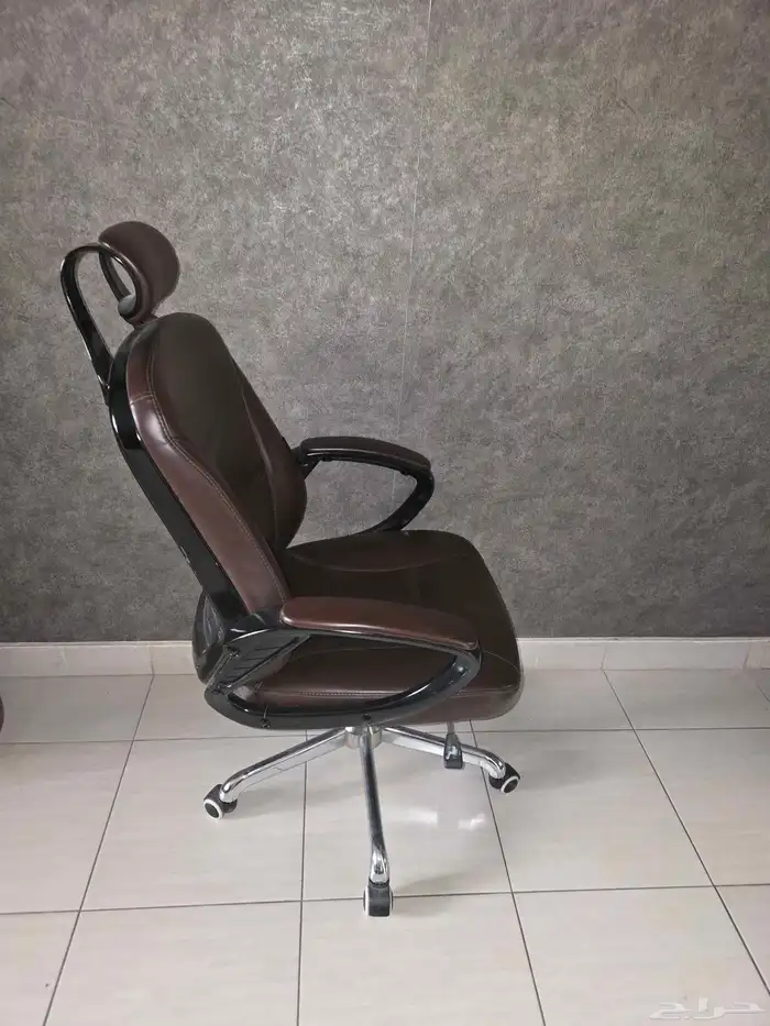كرسي مكتب جلد فاخر 4