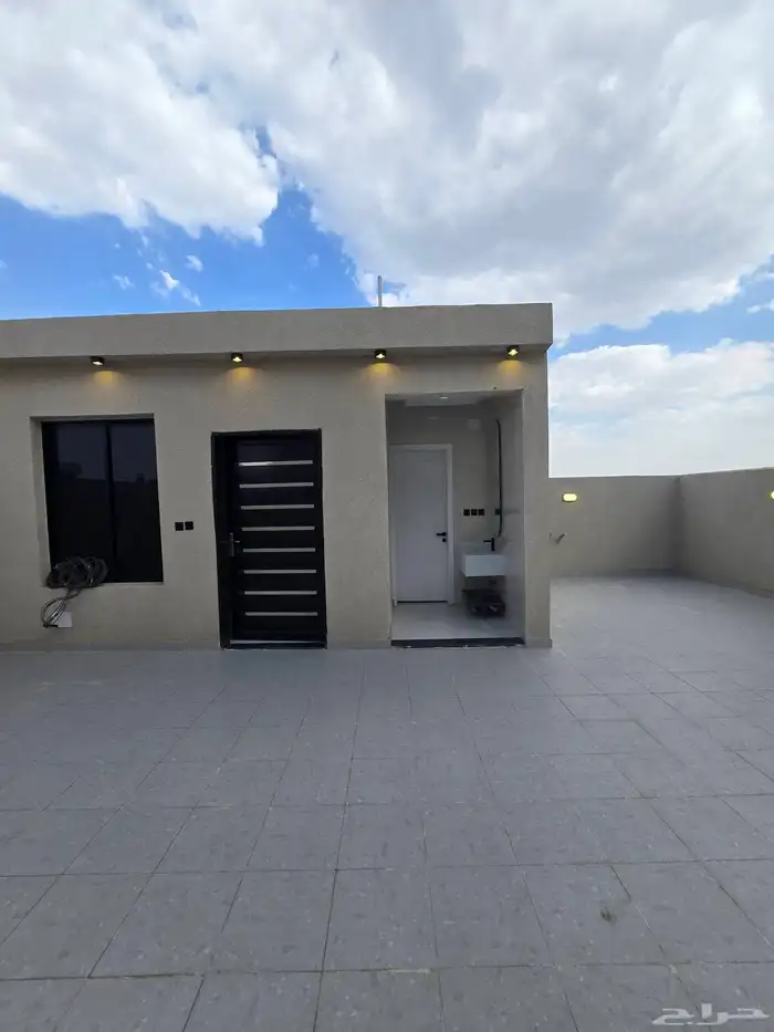 للبيع شقق ارضيه بحوش وعلويه بمشب نار بالسطح ابها الزهور 37