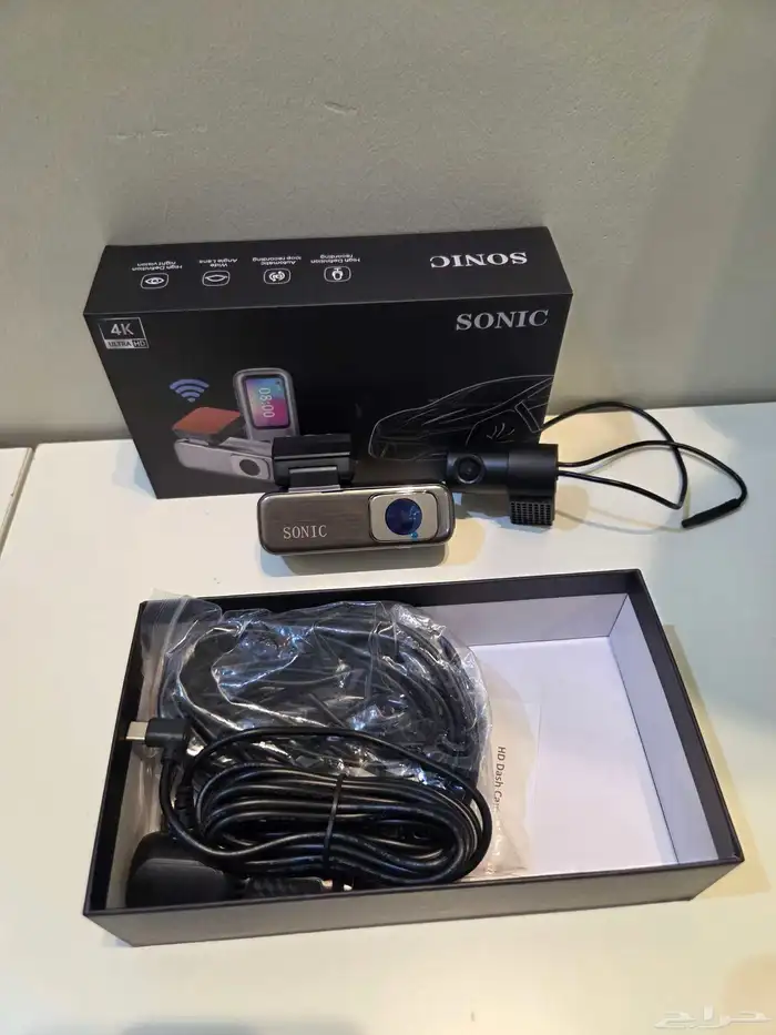 للبيع داش كام SONIC Q6 أمامية 4K والخلفية FULL HD 3