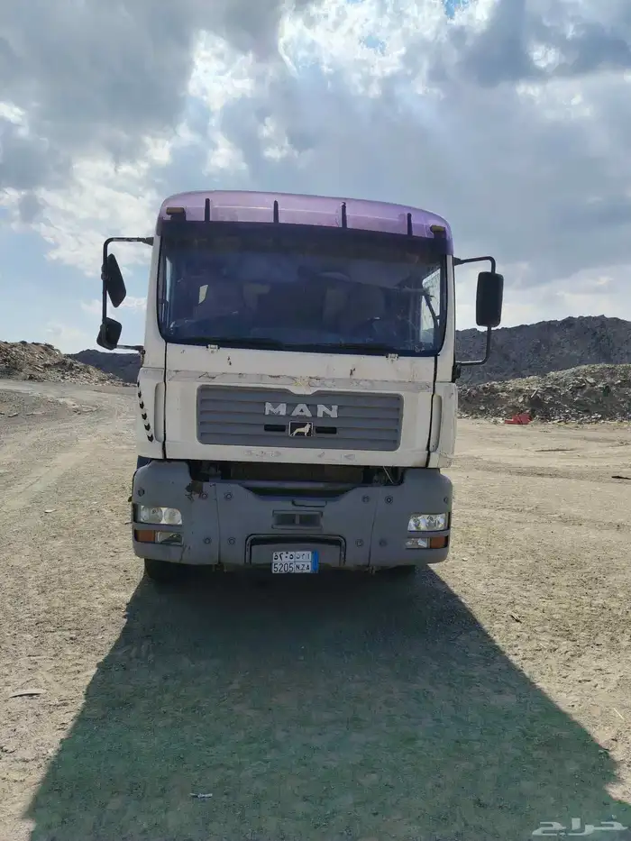 قلابات مان للبيع 2