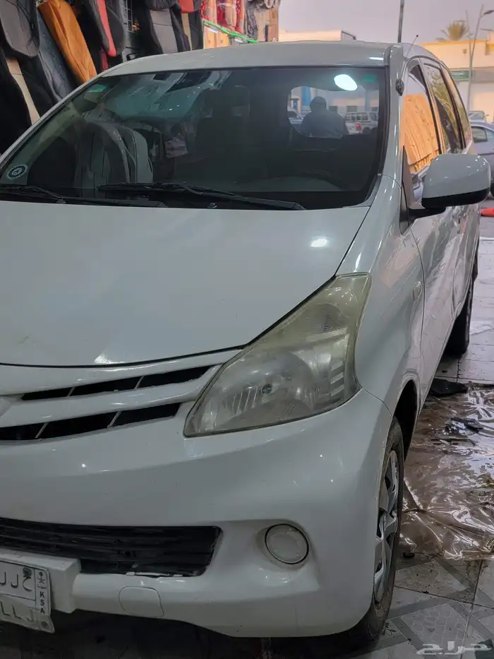 تويوتا افانزا 2015 للبيع او البدل 5