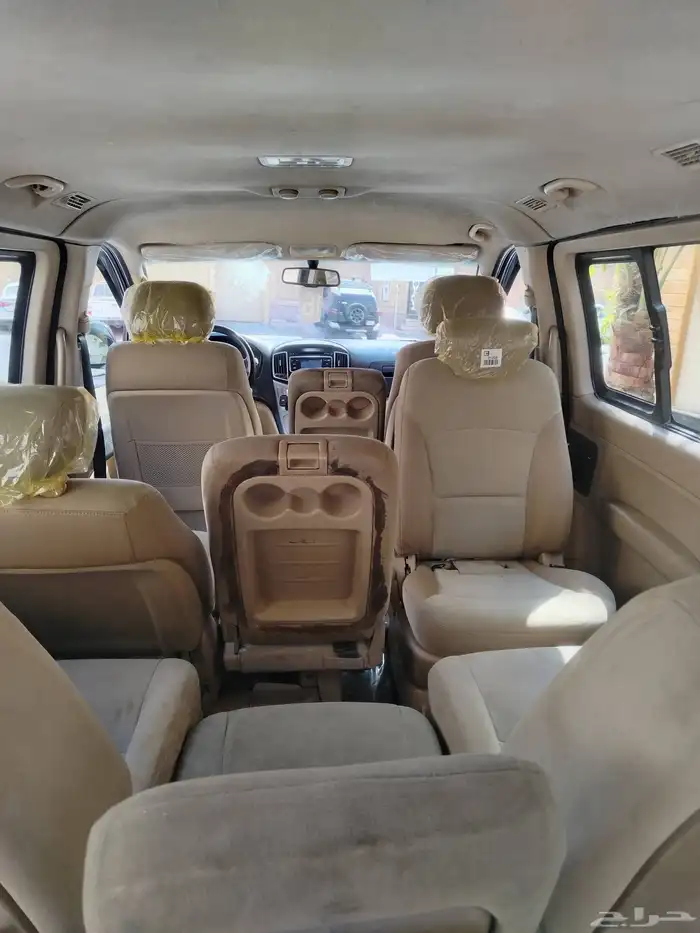 هونداي فإن اتش ون موديل 2016 نظيف اللون بني 8