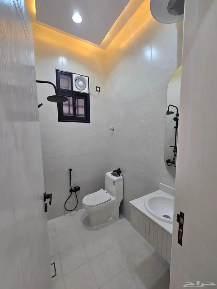 للبيع شقق ارضيه بحوش وعلويه بمشب نار بالسطح ابها الزهور 15