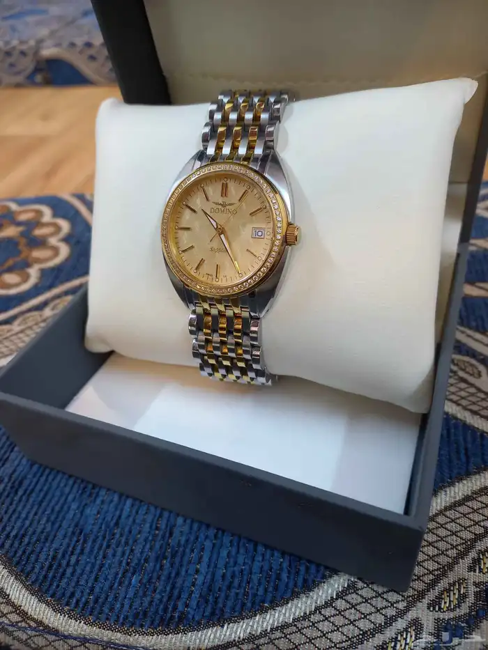 ساعه ماركة داومينو العالميه اصدار نادر مرصعه ساعه فاخره 2