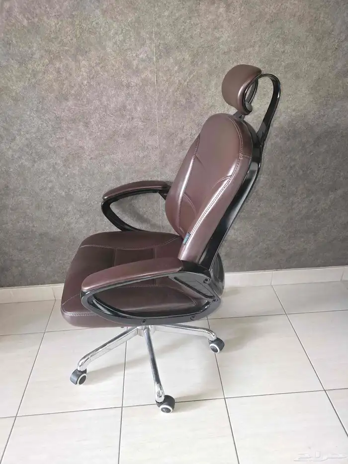 كرسي مكتب جلد فاخر 3