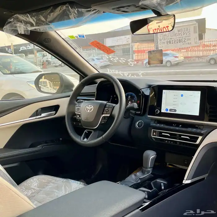 تويوتا كامري LE بنزين 2025 3