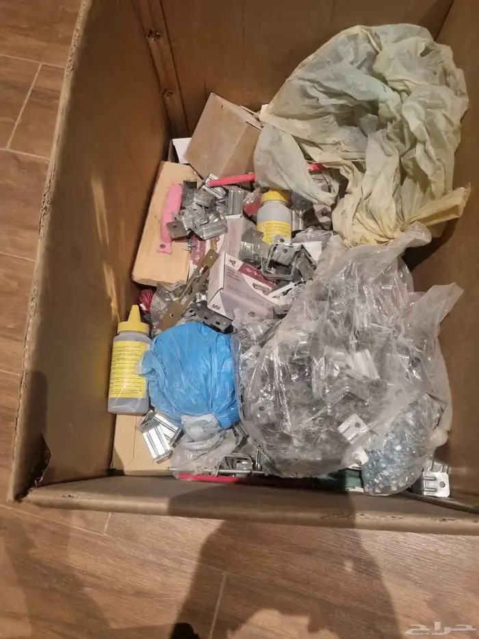 دريل وصاروخ وبعض مسلتزمات الجبس بورد ونحاس مكيفات مولرأمريك 1