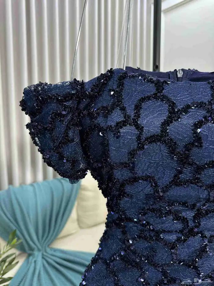 جديد  الأصلي  السعر 275 الألوان 3 عودي 6