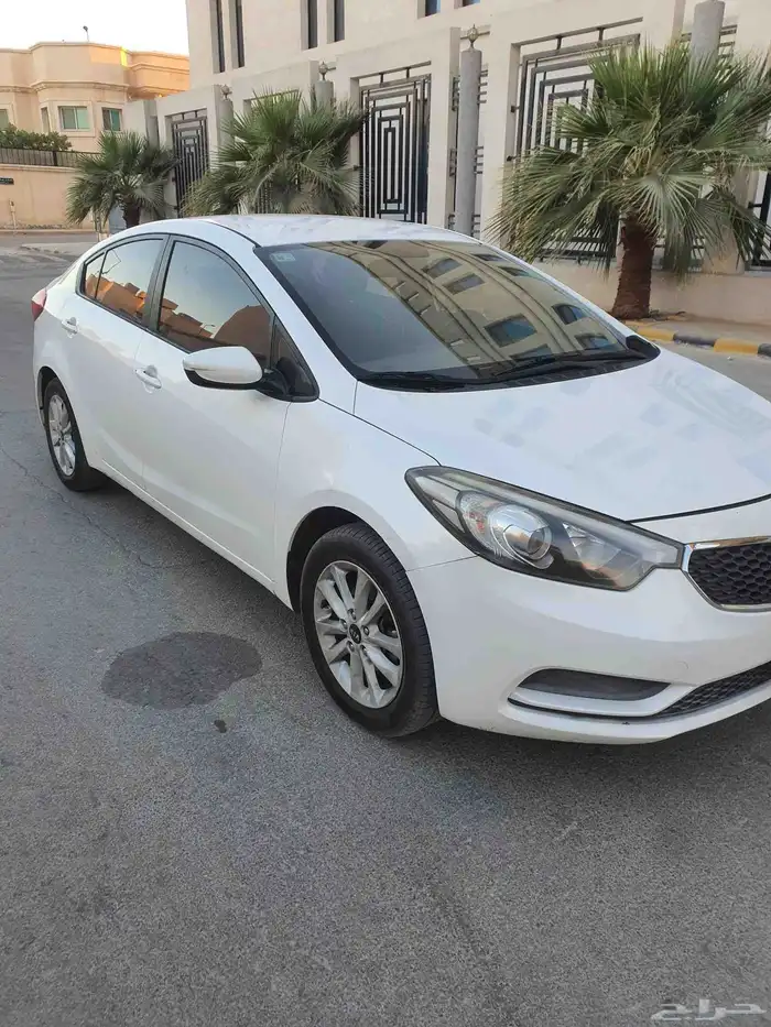 للبيع كيا سيراتو 2016 مالك أول 1