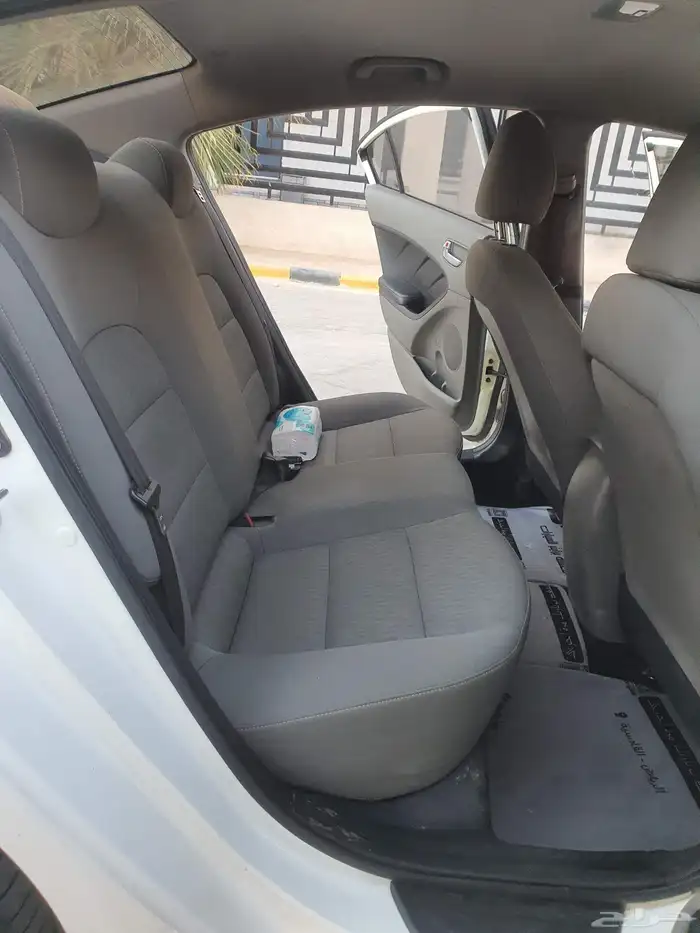 للبيع كيا سيراتو 2016 مالك أول 9