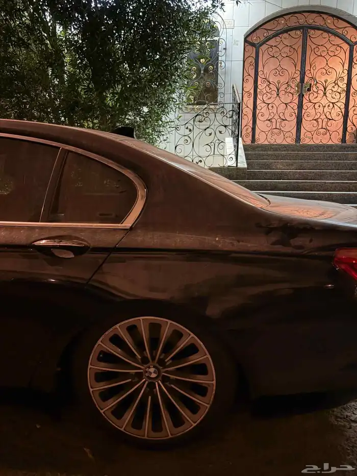 bmw750 I موديل 2009 عداد 214 الف 0