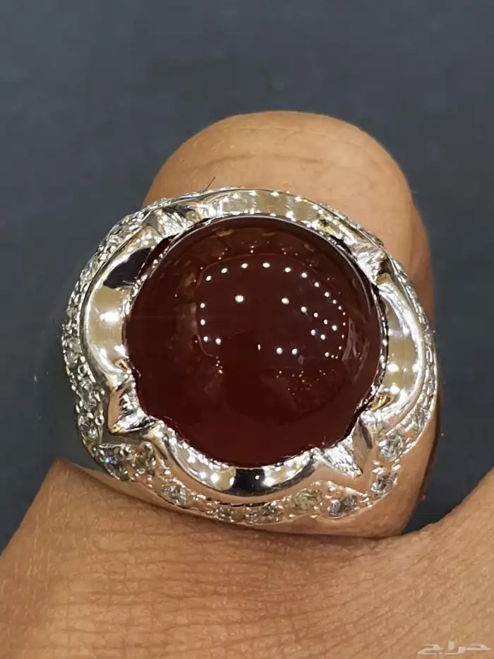 خاتم عقيق يماني كرزي كابشون 0