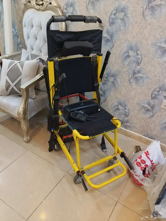 كرسي كهربائي  كرسي حمام  عربيه كهرباء 1