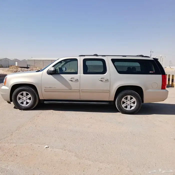 جمس يوكن XL موديل 2011 سعودى مالك اول - مخزن 8