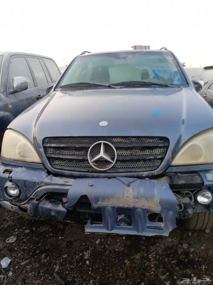 يوجد لدينا جميع انواع قطع غيار مرسيدس تشليح ويوجد لدينا شحن 0