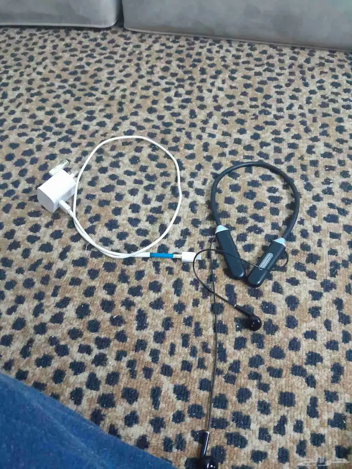 سماعه بلوتوث ركبه وشاحن تايب سي سامسونج اصلي 0