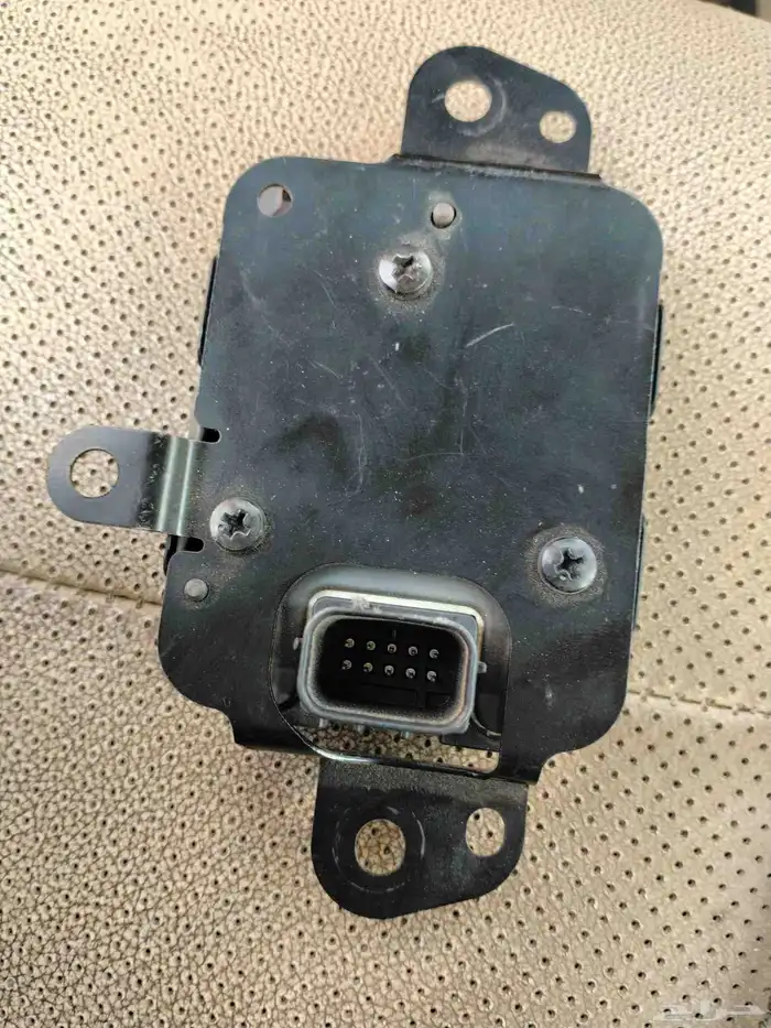 رادار مستشعر لكزس كورلا كروز موديل 2021  2024 2