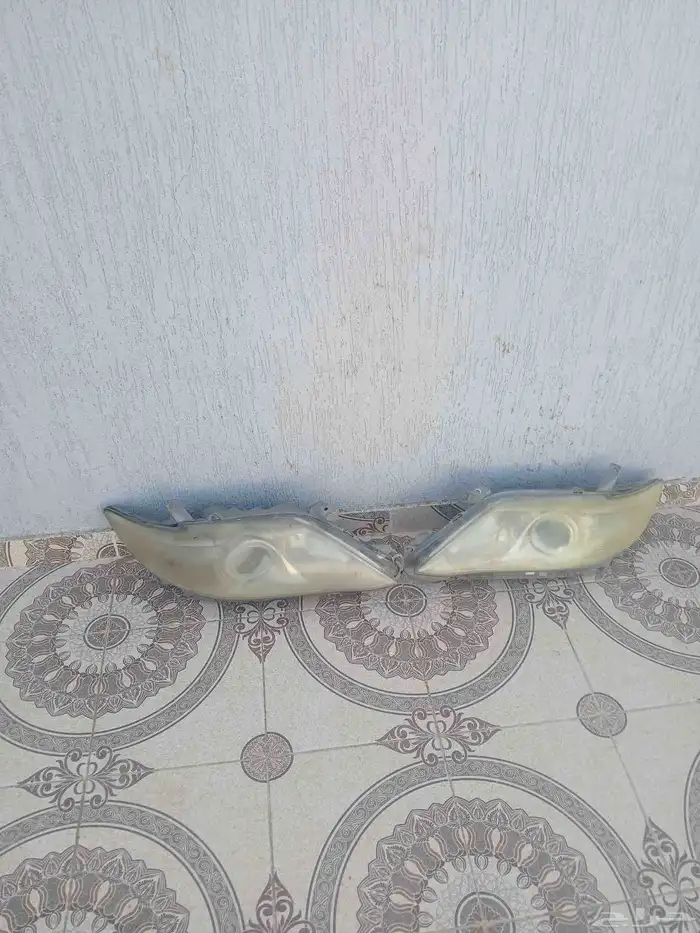 شمعات كامري 2010 للبيع 1