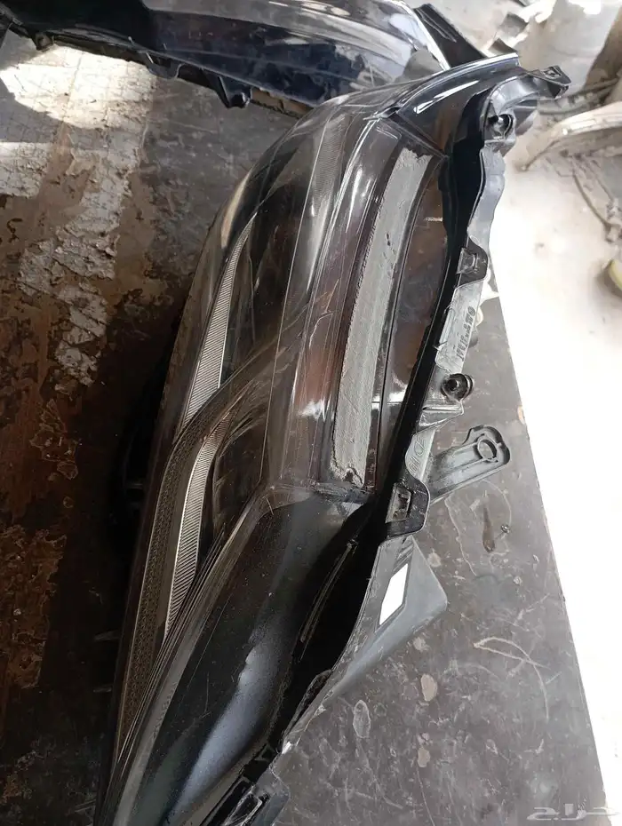 سلام عليكم لوفر لكم شمعه كامري موديل 2021ايلا 2024 1