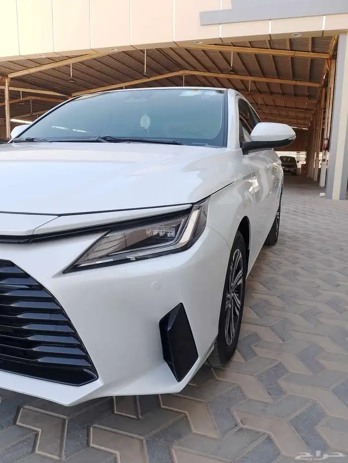 تويوتا يارس 2024 فل كامل 2