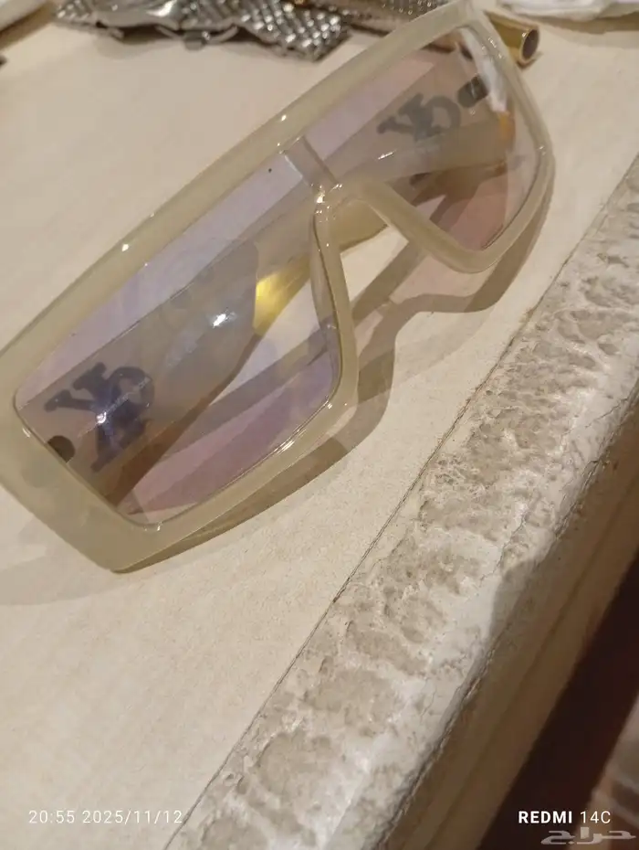 نظاره كالفن كلين اخت الجديده 1