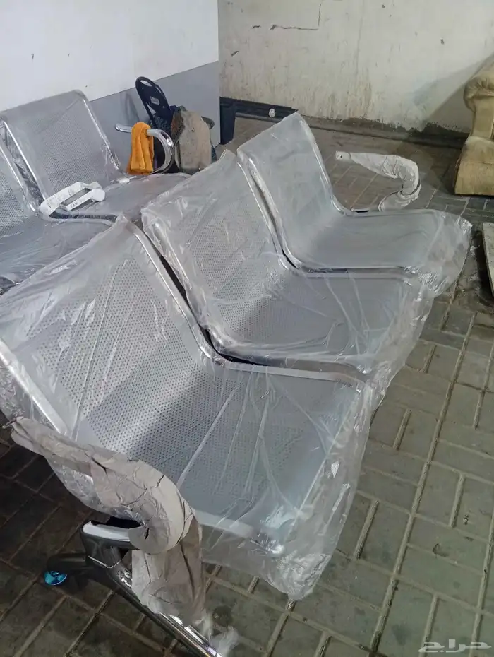 كرسي انتظار ثلاثي حديد عالي الجودة 4