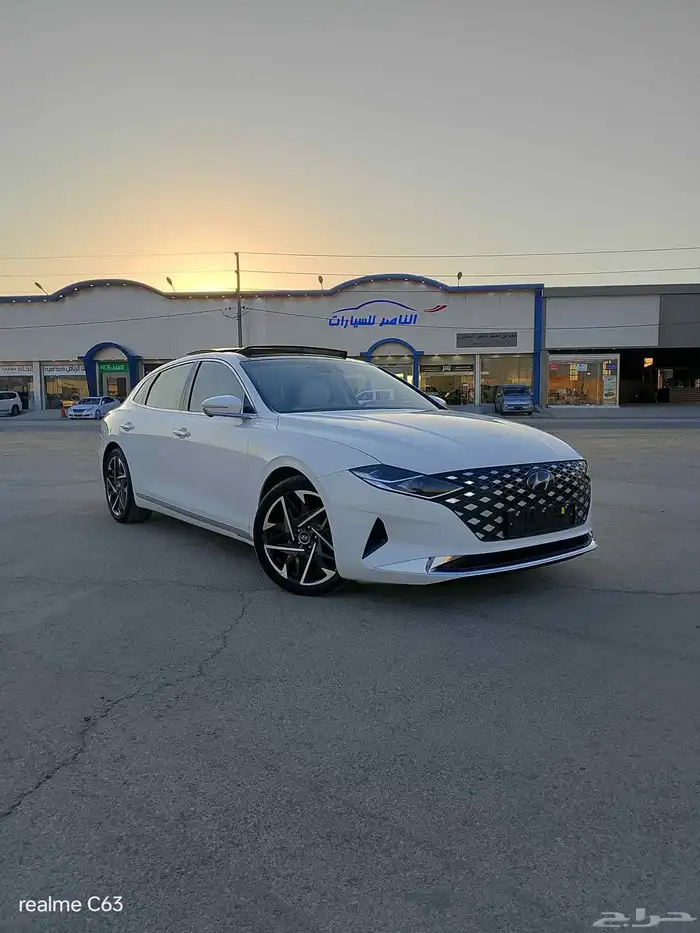 ازيرا 2020 6سلندر فل كامل عداد82الف فقط 2