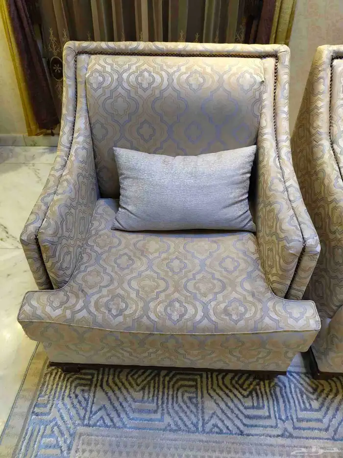 طقم كنب قطعتين كبار و قطعتين لحالهم 7