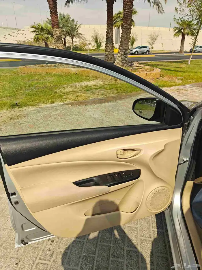 للبيع تويوتا يارس 2022 وكاله 7